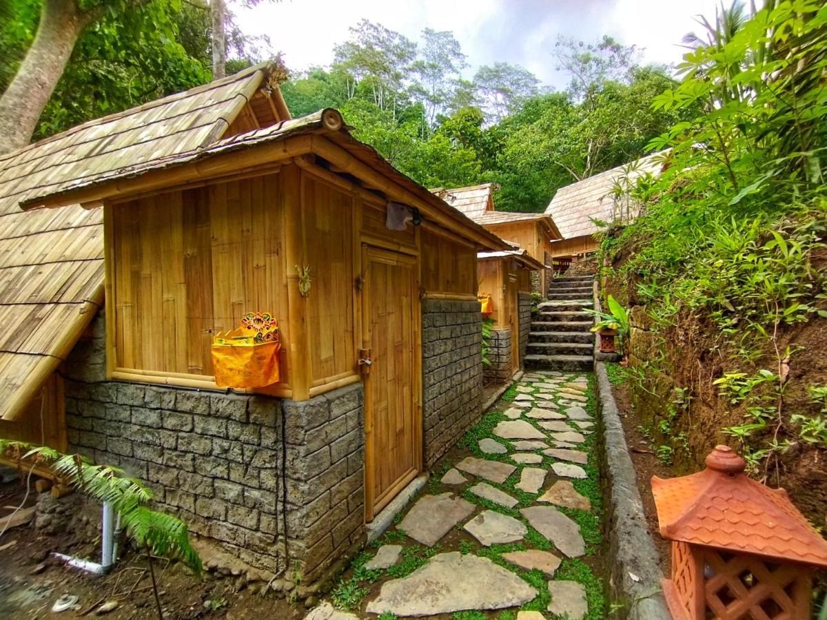 Aksha Riverside Ubud Tampaksiring Exterior foto